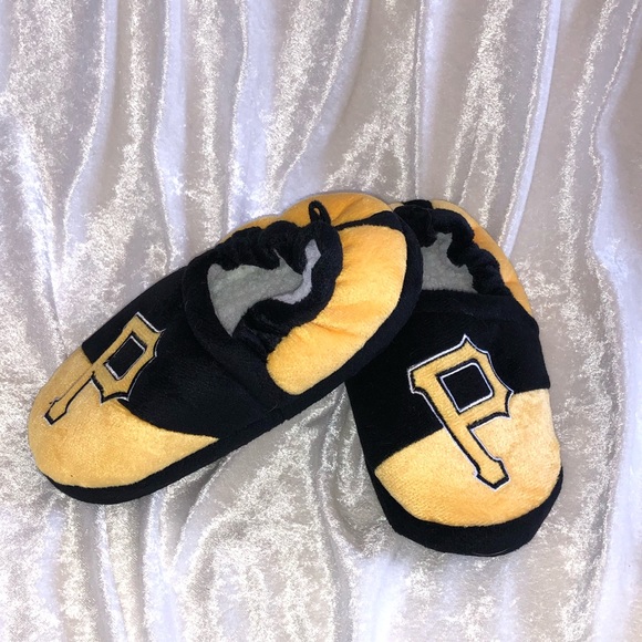 Pirates slippers - Picture 2 of 4